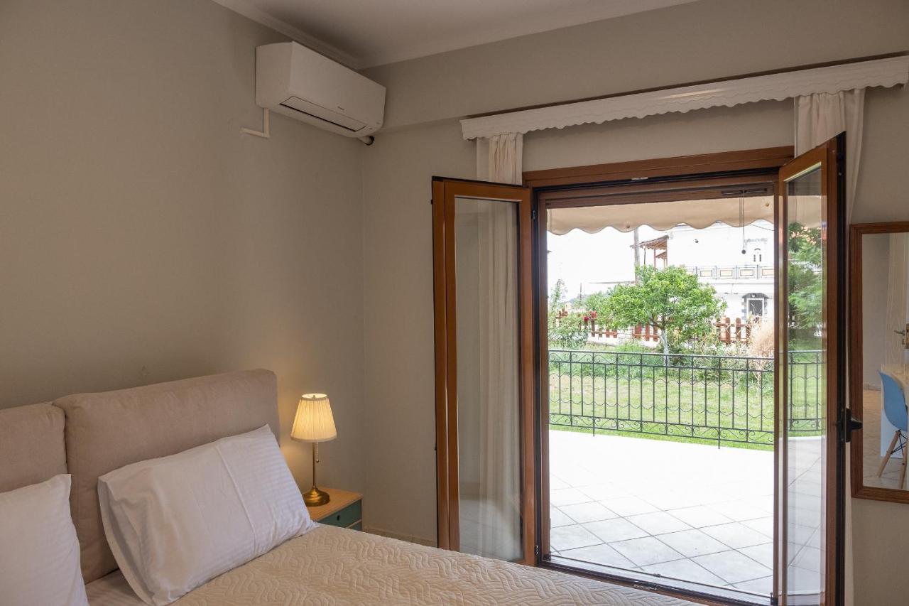 Coral Apartments Parga Bagian luar foto